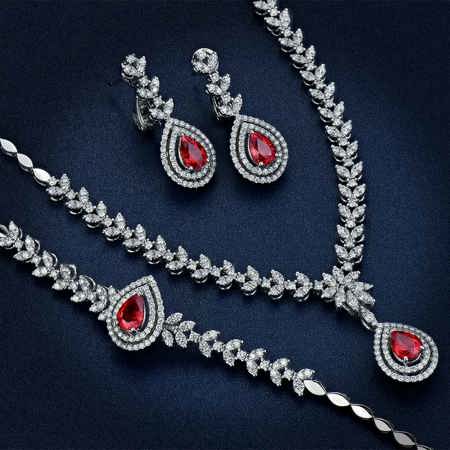 Bloody Mary Ruby Jewelry Set